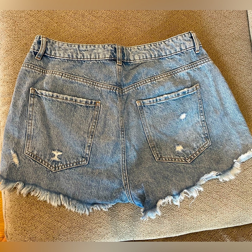 Pretty new jean shorts! great for the summer and beach!